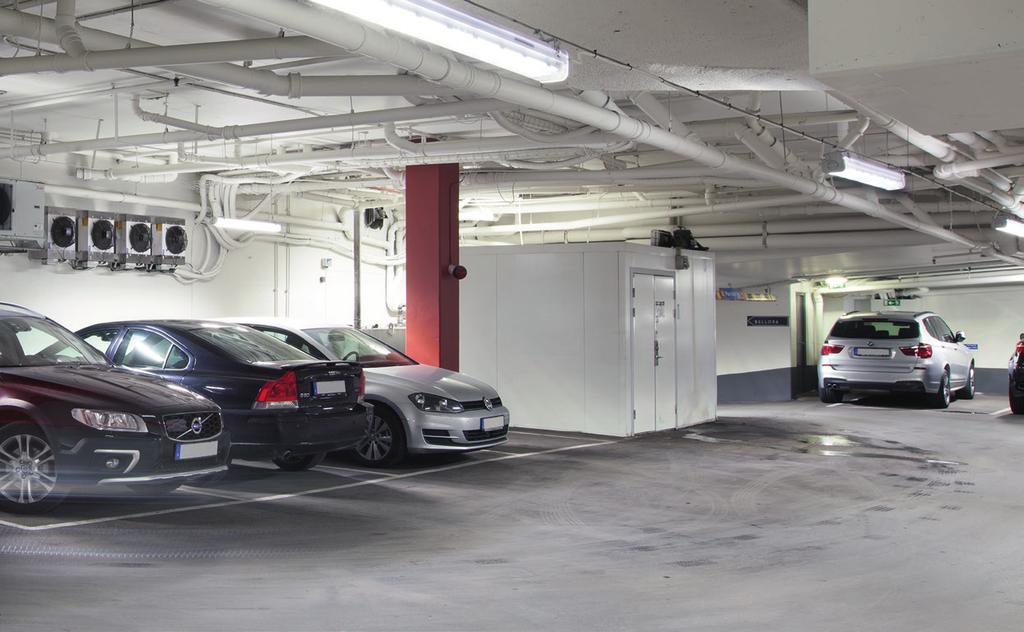 When Bygg-Göta Göteborg AB renovated its parking garage at Kungsportavenyen, it wanted an easy-to-install, energy-efficient, sustainable lighting system that s good for the environment.