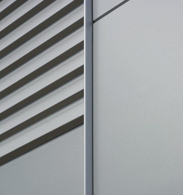 KS1000 CW and KS1000 LV combine an attractive contemporary profile with all the performance benefits of a PIR insulated panel system.