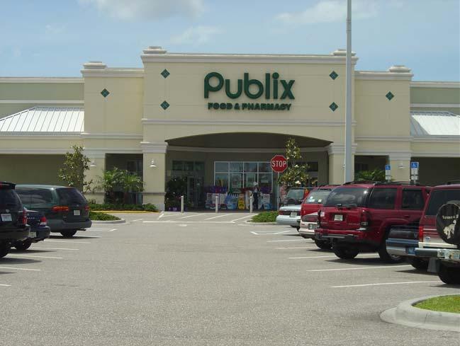Publix differentiates on customer service Publix ranked number one in American Consumer Satisfaction Index* for supermarkets; Wal*Mart ranks last.