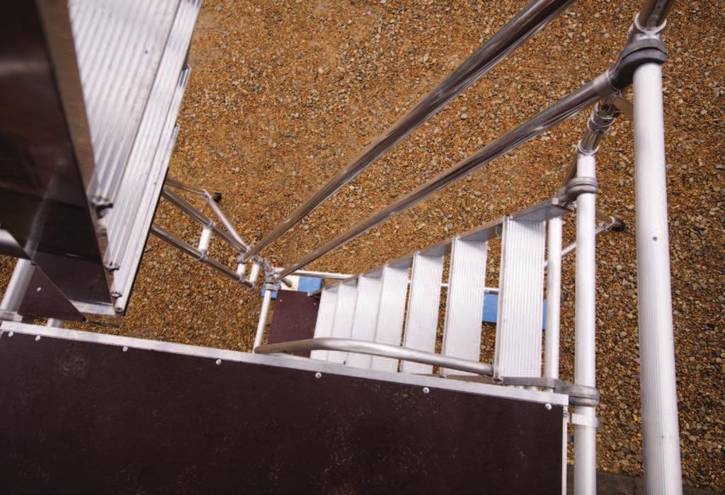 » 500mm frame rung spacing in compliance with UK Work at Height Regulations» Ideal where there is a