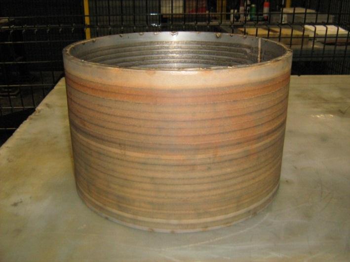 Application and Advantages of Resistance Welding for Pipe Cladding Clad tube inserted