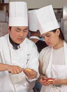 Find Foodservice Employment Your culinary career begins with your first foodservice job. Finding your first foodservice job will involve sorting through options, however.