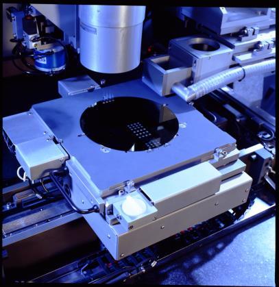 EXCIMER LASER ABLATION ADVANTAGES Technical benefits Higher via resolution < 3μm (2μm demonstrated) High overlay control: 300mm Wafer: +/- 1μm Panels: +/- 2μm Side-wall angle control Limited thermal
