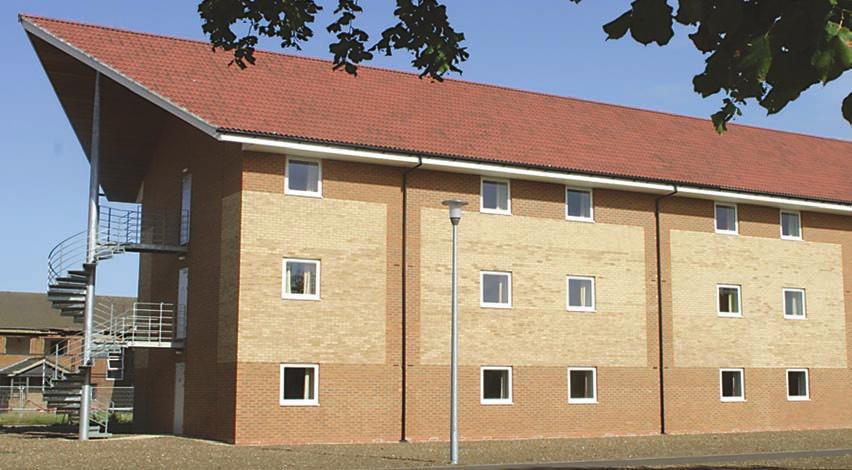 Casement Windows The System10 Casement window range is designed to provide the maximum flexibility for fabricators and clients alike.
