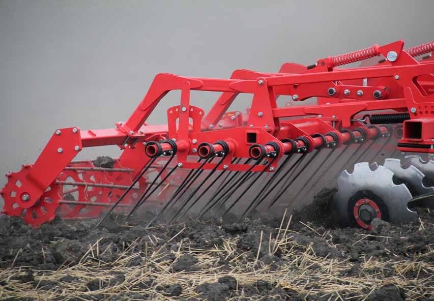 ADMIRAL MAKING THE PERFECT SEEDBED Maschio has discovered that growers can dramatically reduce the risk of emergence problems in the spring by reducing clod sizes and ridges during seed preparation