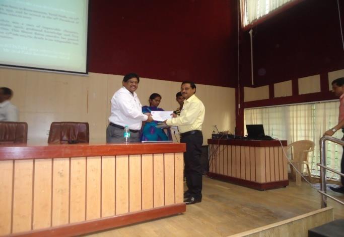 Certificate Distribution by