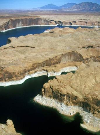 Colorado River Sustainability Plan Memorandum of Understanding Reduce risks associated with low reservoir conditions by generating or storing additional water in Lake Mead United States Bureau of