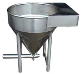 Manual dosing Support shelf for bags Hygienic polished finish Washdown built in Quick and easy to install
