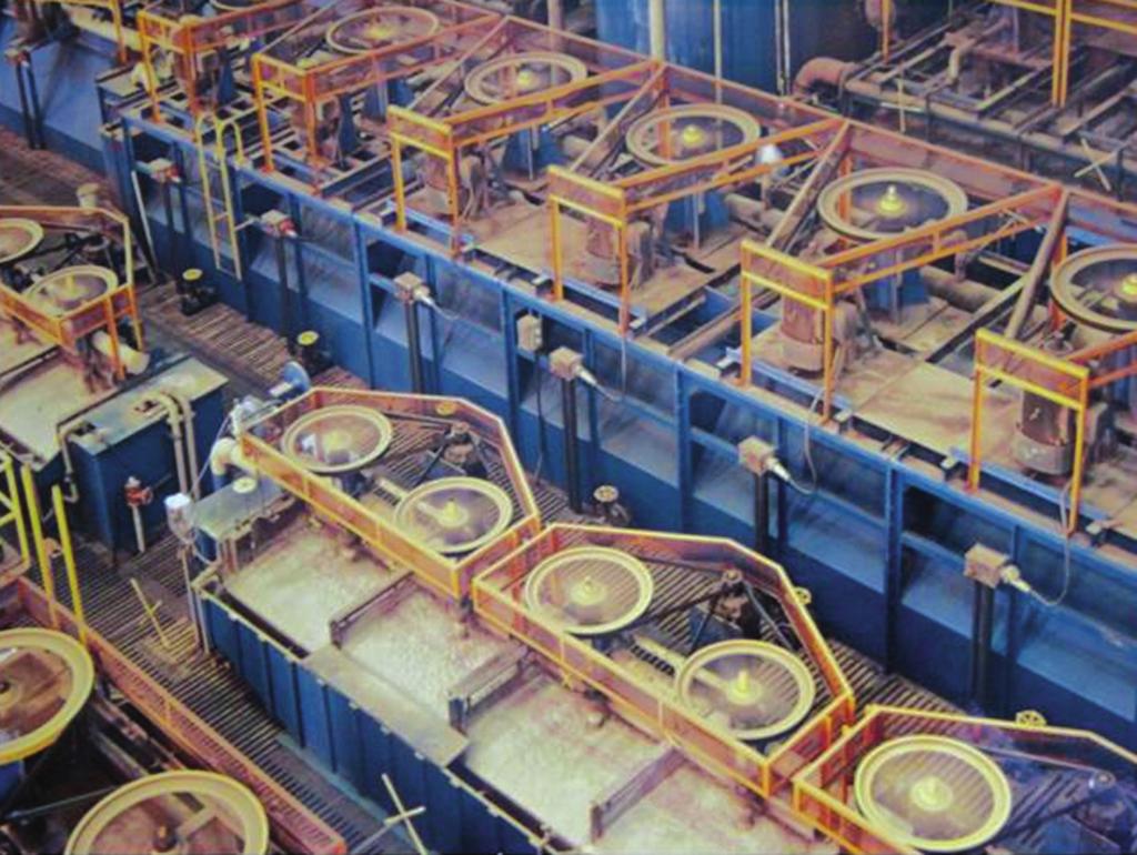Figure 2. The floatation circuit disaggregated and decomposed, and therefore does not require any heavy crushing. The facilities consist of an apron feeder, which delivers the ore to a roll crusher.