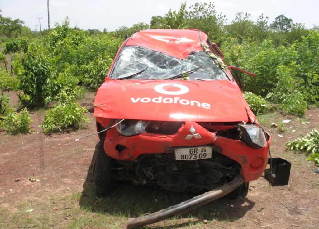 Seat Belts Has the Vodafone Group HS&W Standard 06 Driving at work, been implemented? Has the requirement to wear seat belts been communicated to all staff and contractors?
