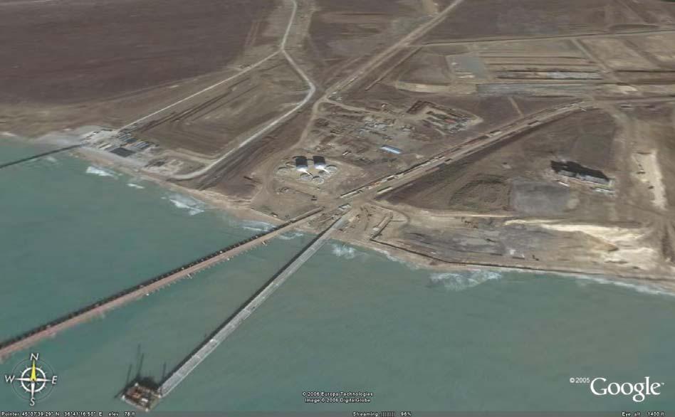 A significant larger terminal is under construction at Taman (see picture below), on the South side of the Kavkaz peninsula, owned and to be operated by the Oteko group 20, which is reportedly