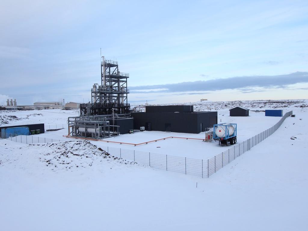 CRI first of its kind Power- to- Liquids facility in Iceland Plant Reykjavik George Olah CO 2 to methanol plant, Orkubraut 2, Grindavik, Iceland First commissioning: 2012 Capacity
