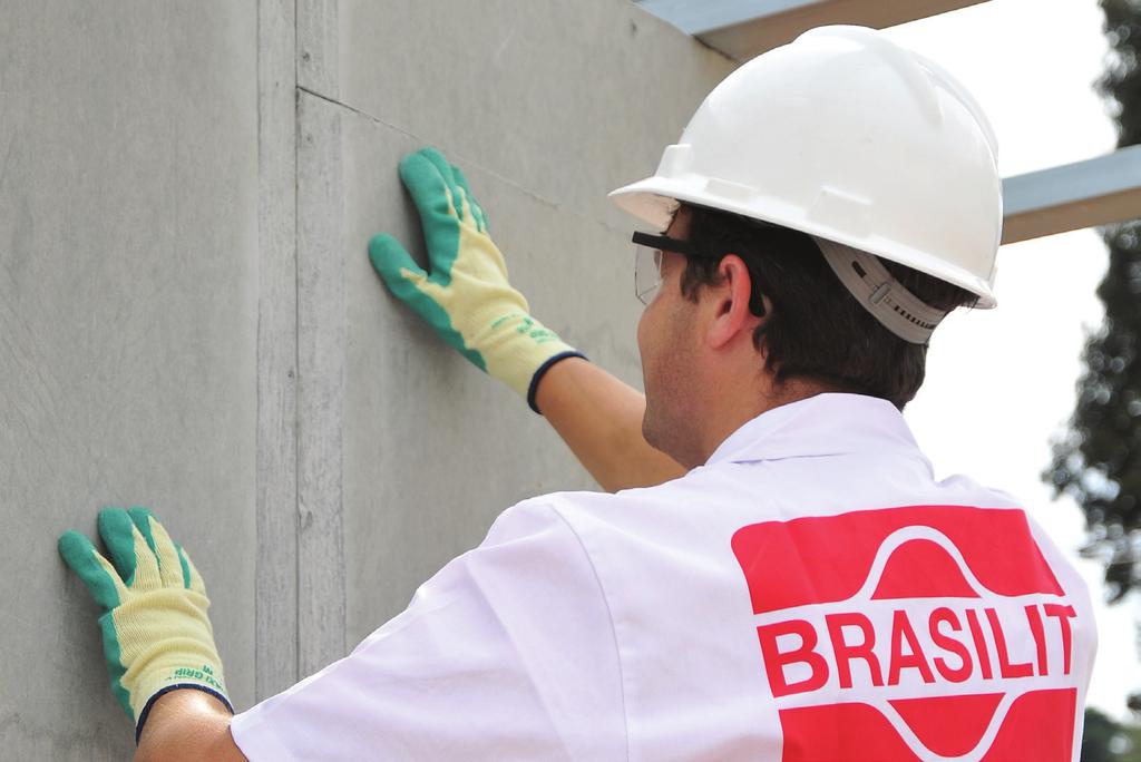 To provide the fixation of the products (moisture-proof fiber cement board, Masterboard Panel and Profile for Steel Framing), Brasilit offers the best accessories, certain to provide safety and