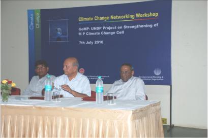 This activity was done in association with Indian Institute of Forest Management, Bhopal. Networking with Institutions Madhya Pradesh hosts many academic/ research institutes of national repute.