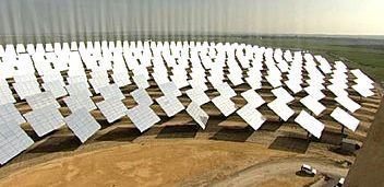 Solar Energy Produces Electricity in One of Two Ways Thermosolar http://www.solarnavigator.