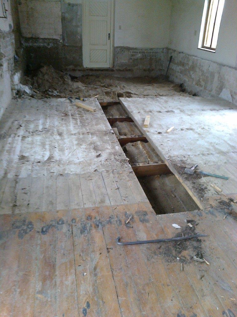 When the vinyl floor sheeting was removed, the
