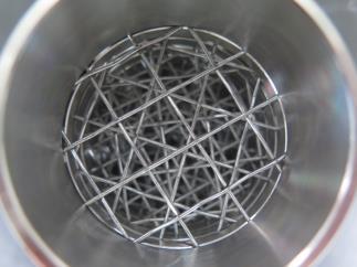 superconducting magnet JMTD-10T100E3 100 mm 460 mm 10 T Condition B 0.34 1.0 Mesh number 20 2 4 6 10 Mesh opening [mm] 0.93 11.7 5.35 3.23 1.54 α in eq.3 [-] 0.11 0.030 0.058 0.083 0.13 Fig. 3. Schematic diagram of experimental setup.