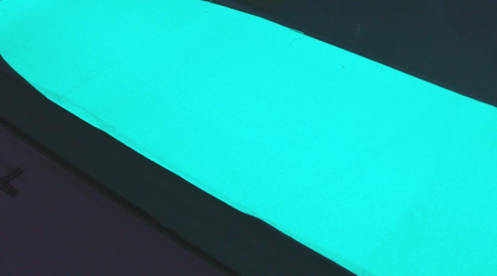 Example of an electroluminescent lamp Performance