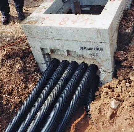 HEKAPLAST Cable Ducts: Protective Pipes for HEKAPLAST-R HEKAPLAST-R is a flexible twin wall pipe.