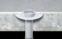 The direct stainless steel drain with reinforced flange is inserted in the balcony plate.