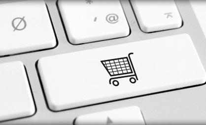 E-Commerce Growth E-commerce has become a $220 billion industry in the US, growing at almost 20 percent per year. * Over the past 20 years, E-Commerce sales have grown to about 6.