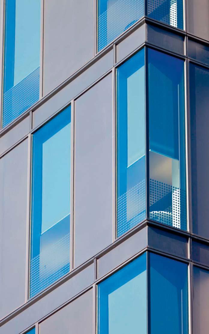 ULTIMA INSULATED PANELS Metalline s Ultima Architectural Panel has been specified on many prestigious façades over the past 25 years.