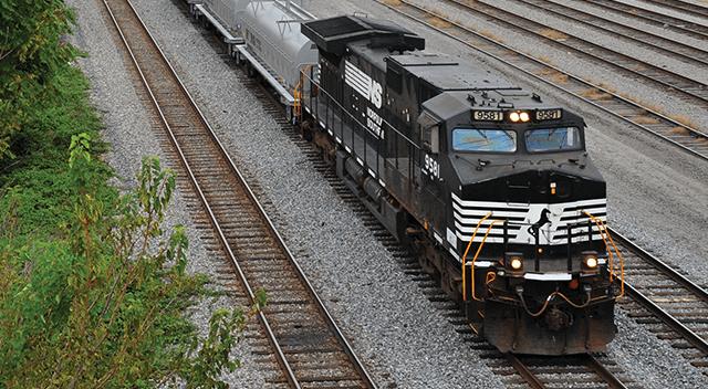 NORFOLK SOUTHERN 2014 SUSTAINABILITY REPORT 61 BUSINESS PROFILE 3 4 5 6 7 8 9 Premier Freight Rail Transportation Headquartered in Norfolk, Va.