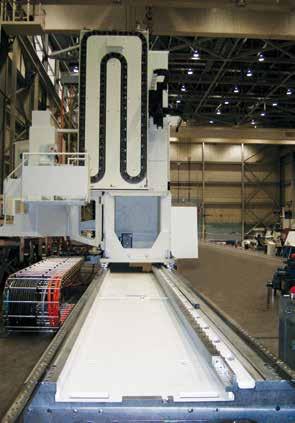 All Giddings & Lewis horizontal boring mills use a proven way system with hardened and ground preloaded roller guideways.