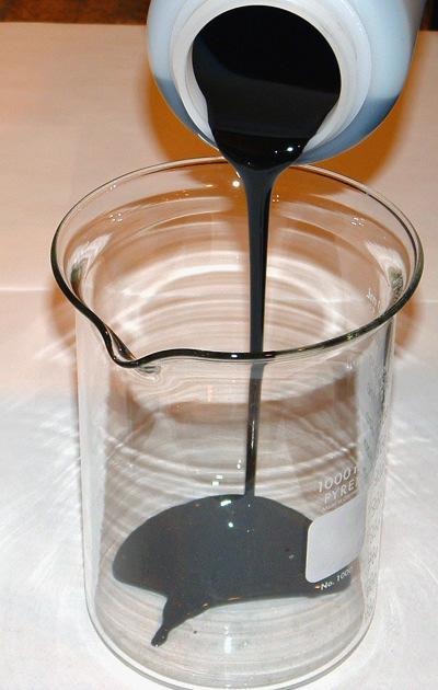 Bio-Oil Source: Piskorz, J., et al. (1988) White Spruce Pyrolysis liquid (bio-oil) from flash pyrolysis is a low viscosity, darkbrown fluid with up to 15 to 20% water Poplar Moisture content, wt% 7.