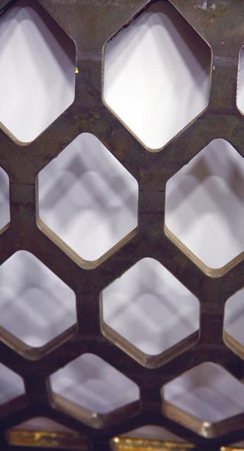 SCREEN SELECTIONS MODIFIED DIAMOND SCREEN ROUND SCREEN SQUARE SCREEN SQUARE BAFFLED SCREEN SCREEN VARIATIONS Available Screen Types: There are several screen types