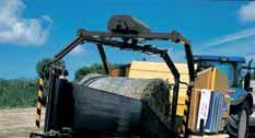 Rapid bale transfer For sustained field productivity, the fast powerful transfer fork lifts the bale onto the wrapping platform.