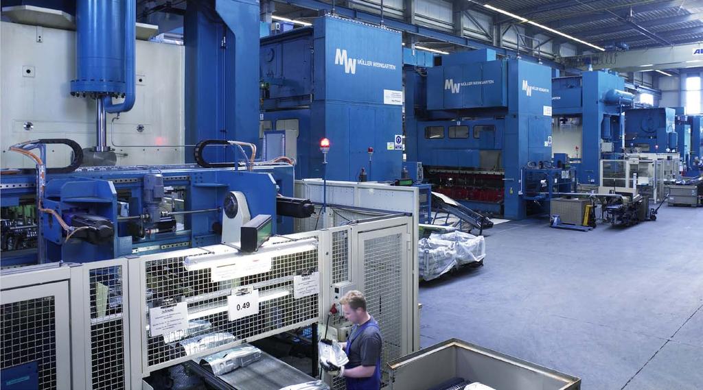 Application Example: Quality control at automotive supplier GEDIA Measurement system: ATOS, ATOS ScanBox Keywords: Automotive, sheet metal, automatic shape and dimension control, production-related