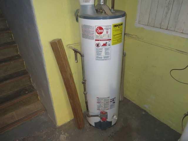 19 of 46 Water Heater Water Heater Data Extension: Not present Relief valve: Present Seismic Restraint: Not present Gas shutoff: Present Venting (air supply): Not applicable Expansion tank: Not