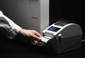 The SD card, Ethernet port and optional E-WiFi kit provide total connectivity and ensure that the sterilization data are always available on the printers and on computers, smartphones and tablets.