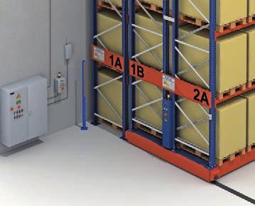 Then, direct access to the SKUs in the corresponding aisle appears and goods can be extracted or placed with a reach truck.