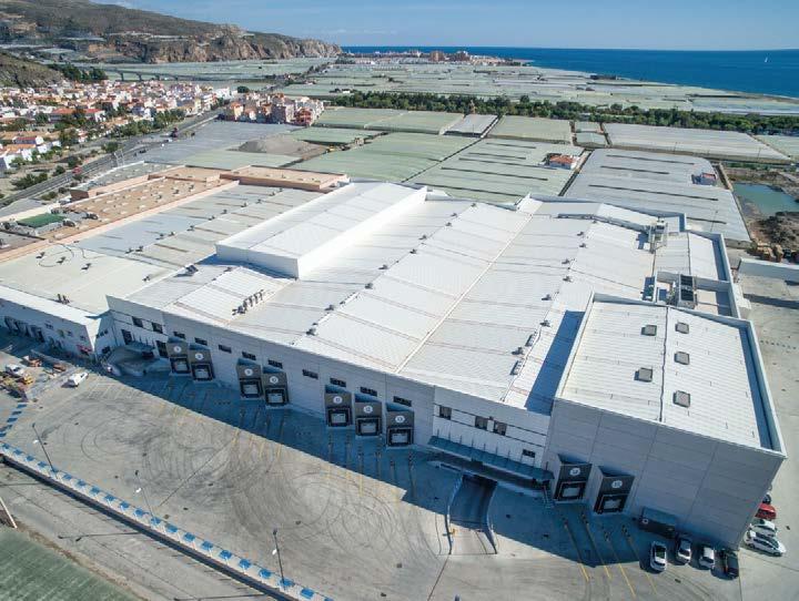Advantages for Granada La Palma - Heightened storage capacity: the enlargement of the refrigerated warehouse and the consumables warehouse of Granada La Palma enable them to acquire the capacity to