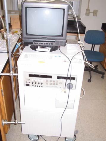 Figure 8. Ultrasound machine at Medical Physics Department on UW-Madison campus used for initial testing of IVUS probes with phantoms. Data will be recorded on VHS and digitally captured. 7.
