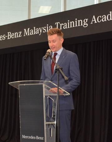What does our Training Academy Senior Manager have to say about the Mercedes-Benz Apprenticeship Program?