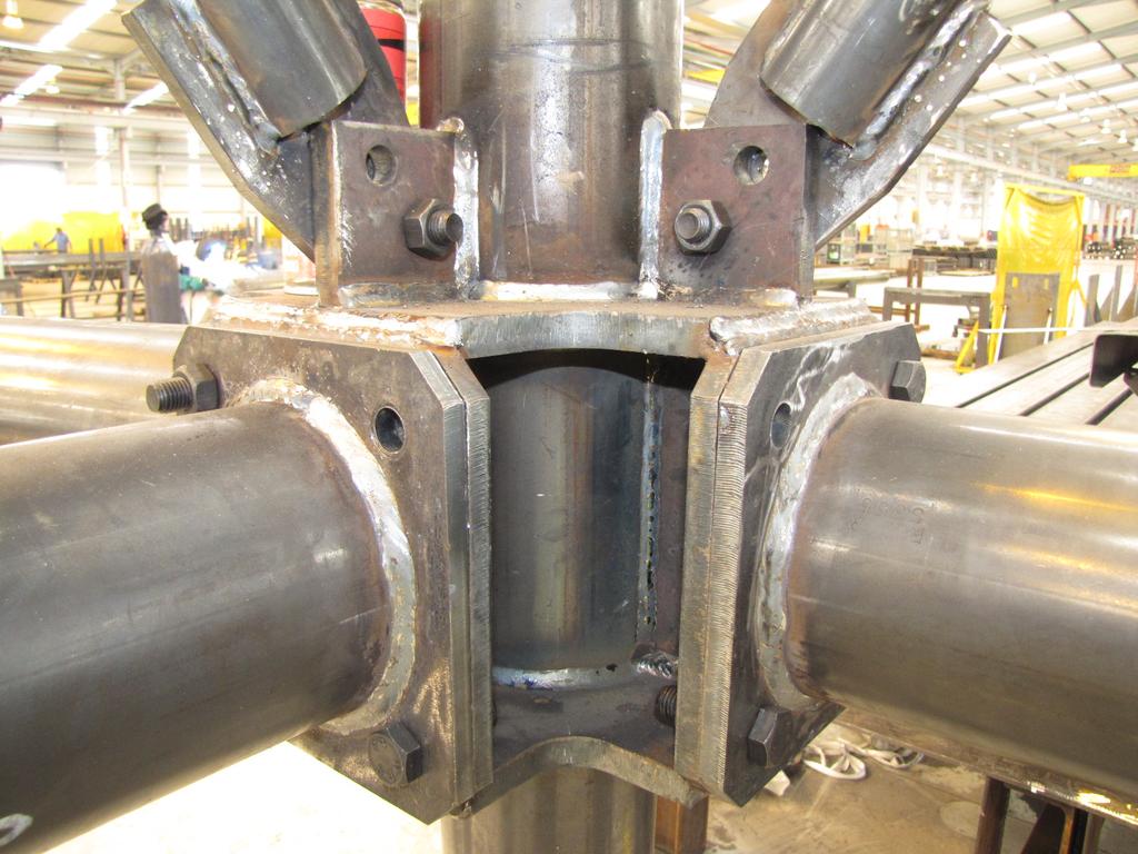 CHAPTER 5. OVERVIEW OF THE TUBULAR TEST TOWER 42 The typical construction of a bracing member is done using a CHS main member and welded plate attachment.