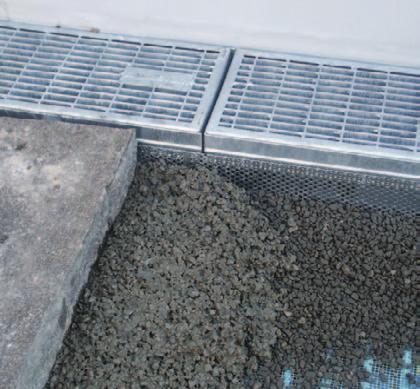 Ground Terraces 1 Standard Drainage Screed Installation Installation Guidance Ensure that a DPM (Damp Proof Membrane) exists in the ground bearing assembly and the bonded screed must be clean, dry,