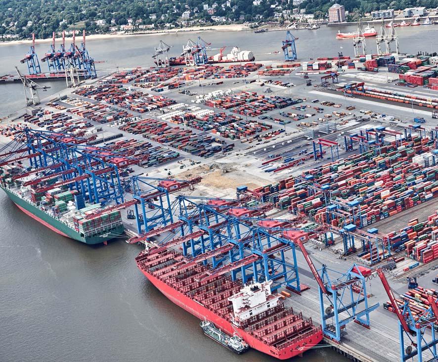 Advanced Terminal Technology High automation level with mega-ship berth in operation Company Profile and Strategy Market share of 73 % in Hamburg and 18 % in the North Range State-of-the-art handling