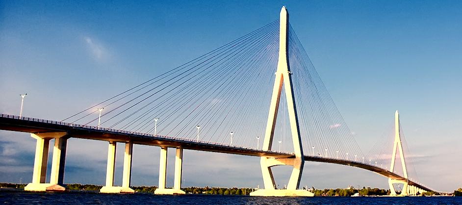 LONG TERM STRUCTURAL HEALTH MONITORING SYSTEM FOR CABLE STAYED BRIDGE IN VIETNAM Dr. Eng.