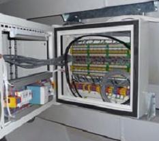 . All computers and servers installed should meet serious requirements on quality and durability for equipment operating in extremely severe environment.