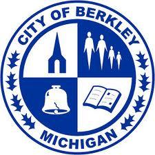 CITY OF BERKLEY, MICHIGAN 3338 Coolidge Hwy Berkley, MI 48072 EMPLOYMENT OPPORTUNITY PUBLIC SAFETY DIRECTOR The City of Berkley is accepting applications for a Public Safety Director.