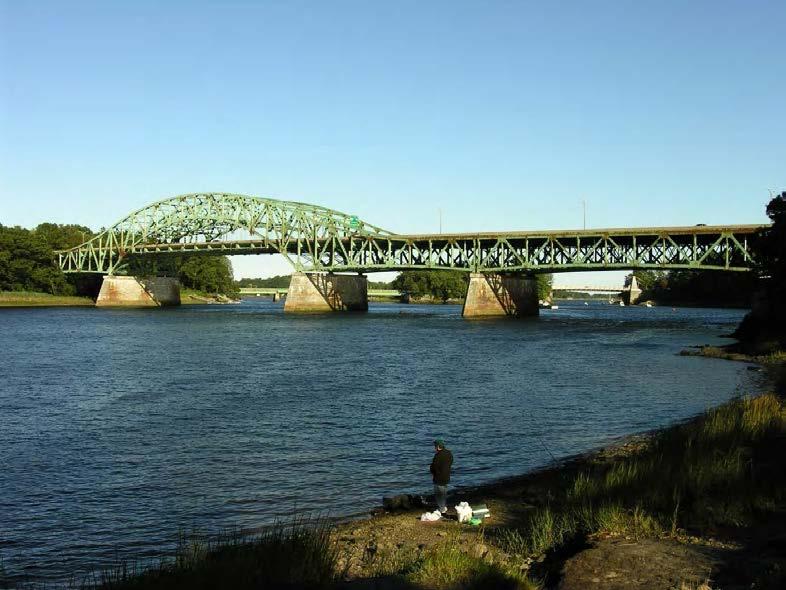 Project Description & Purpose Replace the structurallydeficient John Greenleaf Whittier Bridge carrying I- 95 over the Merrimack River