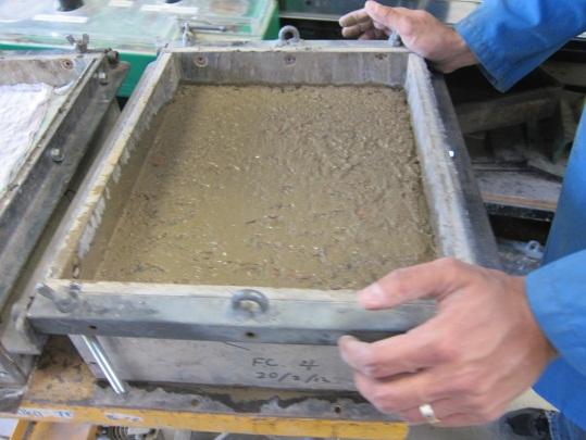 Slab compaction using BP compactor at an external laboratory facility The compacted slabs were left in the closed mould and covered with a wet cloth
