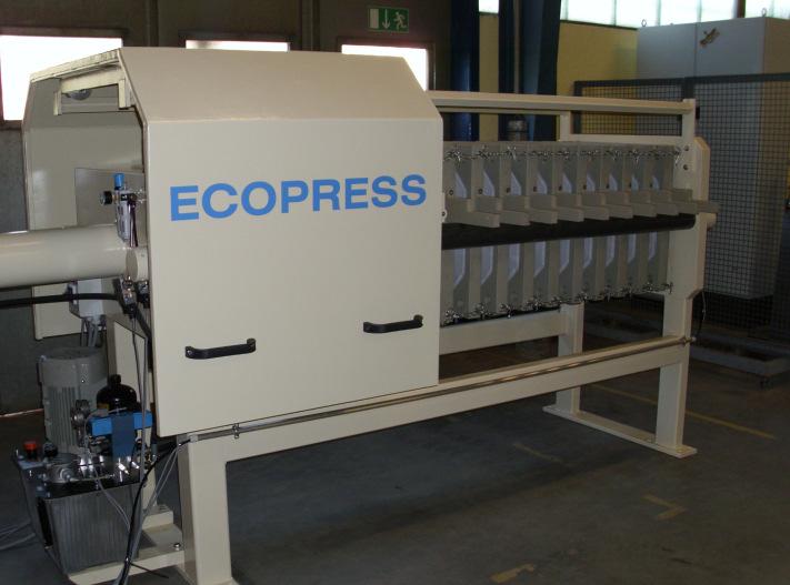 ECOPRESS ECOPRESS: chamber filter press to make filter cake out of the sludge coming from the AQUACLEAN Filter cake with high degree of dewatering Fully automatic filtering by drip proof