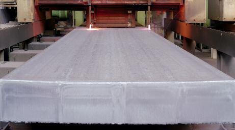 DILLINGER HÜTTENWERKE Germany SMS-know-how: At 450 mm, the world's thickest slab Customer specific: This is where the raw material for offshore windpower plants is produced 450 mm The world's