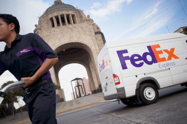INSTRUCTIONS FOR CALCULATING RATES NATIONAL FEDEX EXPRESS SERVICE Find the shipping zone.