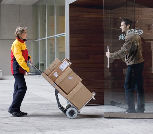 Service options SERVICE OPTIONS Discover the many benefits DHL Import Express can offer to your business.